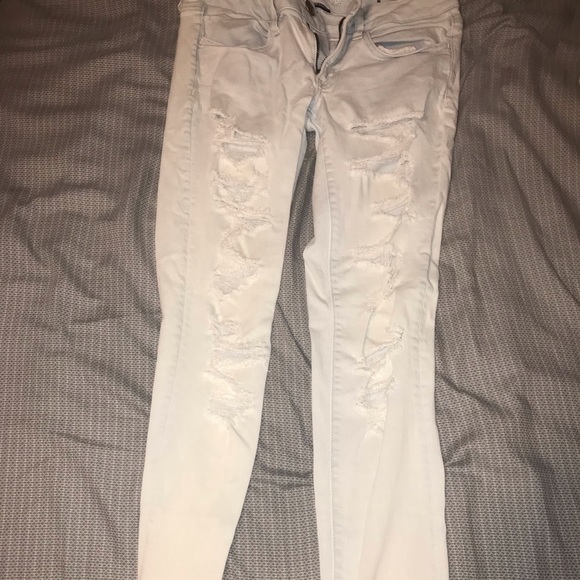 American Eagle Outfitters Pants - american eagle ripped skinny jeans